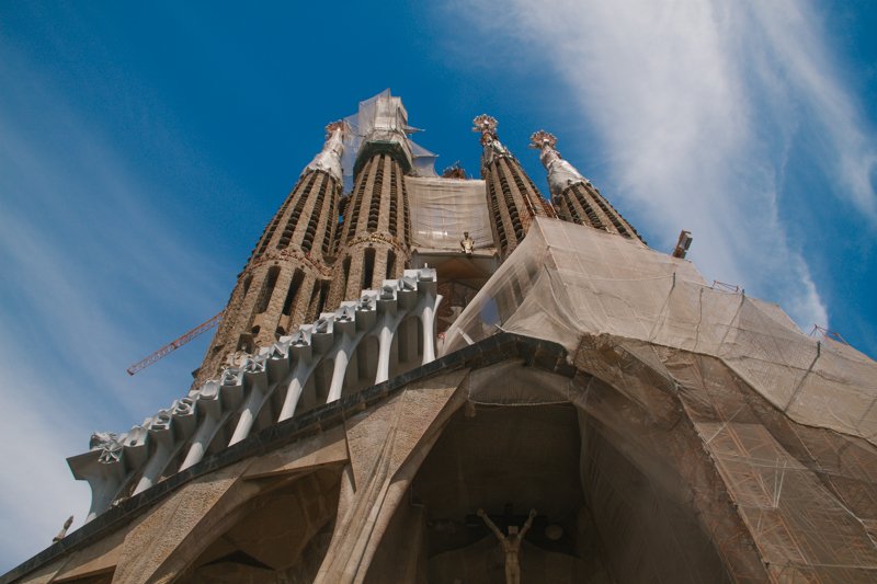 pequenos-monstros-barcelona-sagrada-familia-perfeccionismo-38